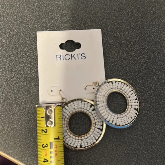 Loop Earrings - Picture 3 of 3